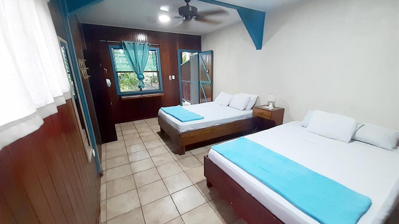 Lapalapa Beachfront Hotel Puerto Viejo de Talamanca Exterior foto